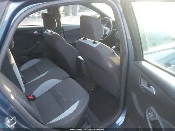 1FADP3L97JL255257 2018 FORD FOCUS ST - Image 8