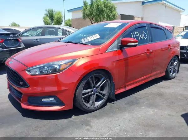 1FADP3L97JL278859 2018 FORD FOCUS ST - Image 2