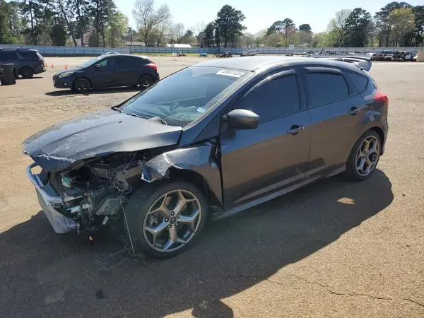 1FADP3L97JL286833 2018 FORD FOCUS - Image 1