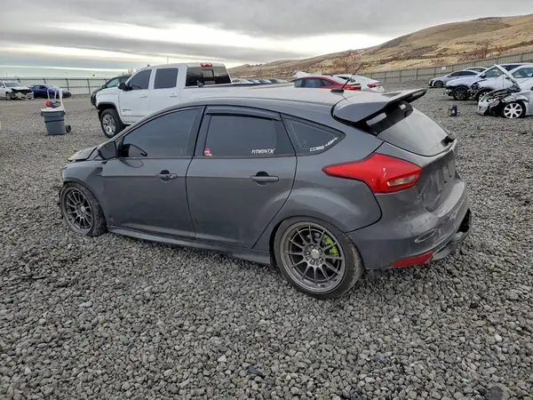 1FADP3L97JL303422 2018 FORD FOCUS - Image 2