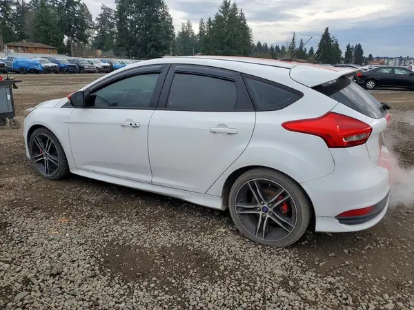 1FADP3L98GL225662 2016 FORD FOCUS - Image 2