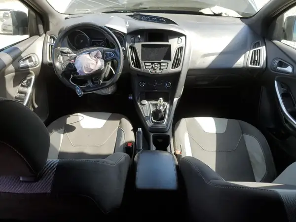 1FADP3L98GL347616 2016 FORD FOCUS - Image 8