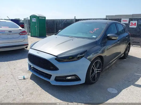 1FADP3L98GL374380 2016 FORD FOCUS ST - Image 2
