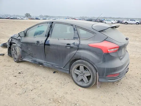 1FADP3L98GL406941 2016 FORD FOCUS - Image 2