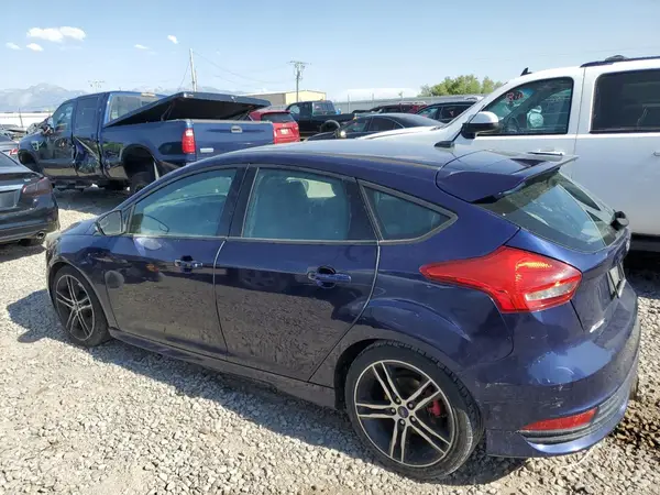 1FADP3L98HL230507 2017 FORD FOCUS - Image 2