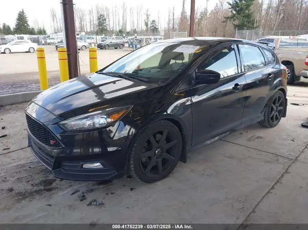 1FADP3L98HL246366 2017 FORD FOCUS - Image 2