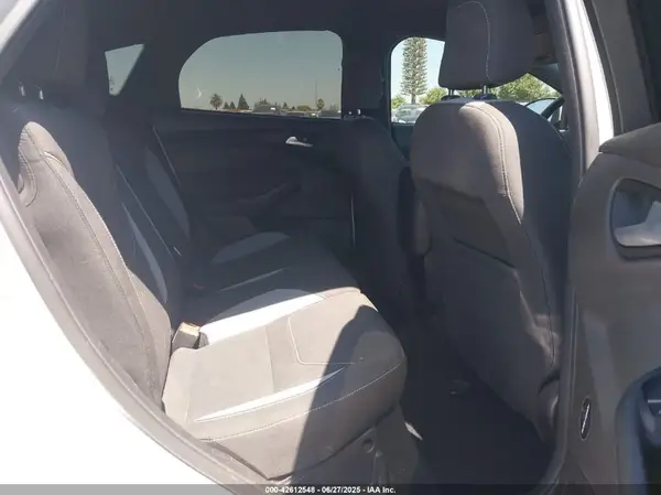 1FADP3L98HL260705 2017 FORD FOCUS ST - Image 8