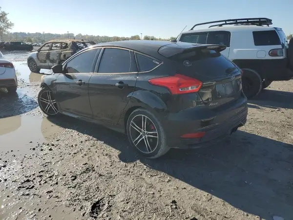 1FADP3L98HL274927 2017 FORD FOCUS - Image 2