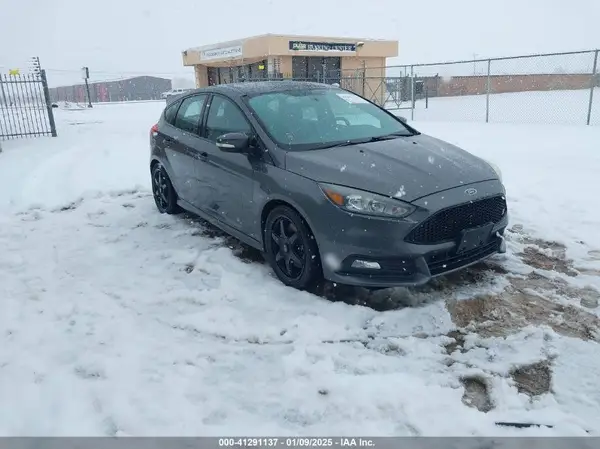 1FADP3L98HL303455 2017 FORD FOCUS ST - Image 1
