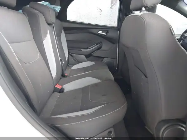 1FADP3L98HL305755 2017 FORD FOCUS ST - Image 8