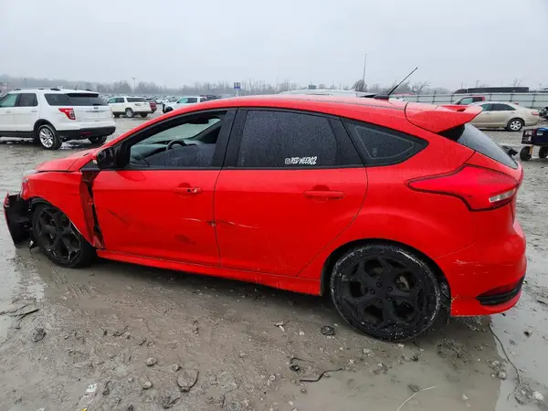1FADP3L98HL320563 2017 FORD FOCUS - Image 2