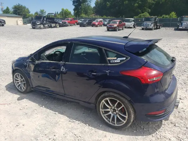 1FADP3L98HL332308 2017 FORD FOCUS - Image 2