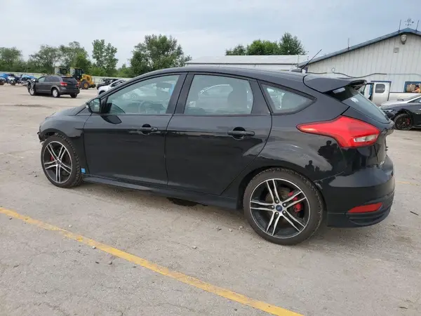 1FADP3L98JL216063 2018 FORD FOCUS - Image 2