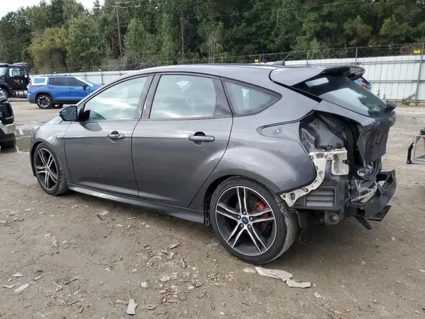 1FADP3L98JL221005 2018 FORD FOCUS - Image 2