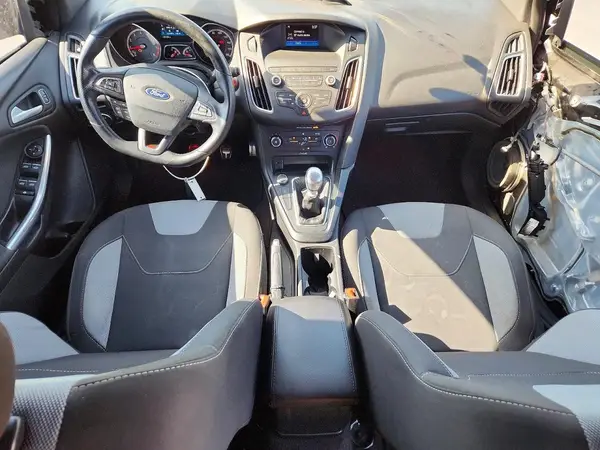 1FADP3L98JL222851 2018 FORD FOCUS - Image 8