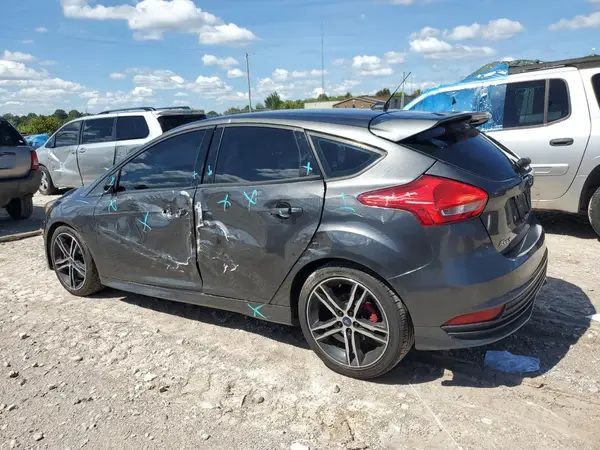 1FADP3L98JL258085 2018 FORD FOCUS - Image 2