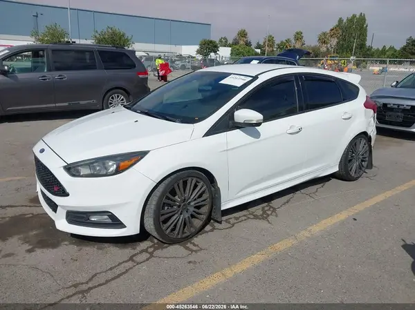 1FADP3L98JL260967 2018 FORD FOCUS ST - Image 2