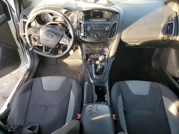1FADP3L98JL285089 2018 FORD FOCUS - Image 8