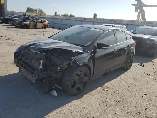 1FADP3L98JL331259 2018 FORD FOCUS - Image 1