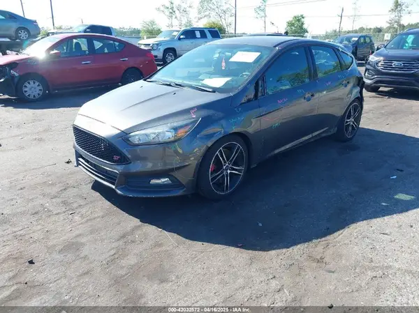 1FADP3L99GL232877 2016 FORD FOCUS ST - Image 2