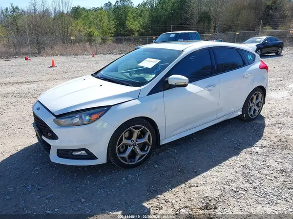 1FADP3L99GL306282 2016 FORD FOCUS ST - Image 2