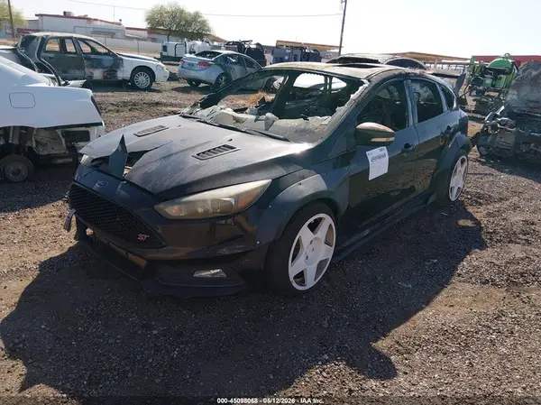 1FADP3L99GL363226 2016 FORD FOCUS ST - Image 2