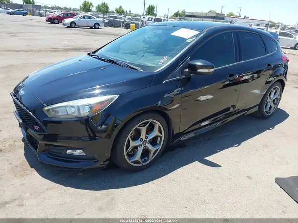 1FADP3L99GL396064 2016 FORD FOCUS ST - Image 2