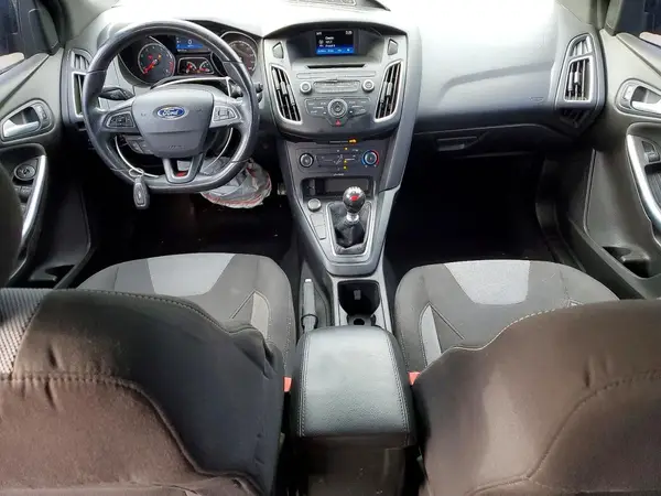 1FADP3L99HL213652 2017 FORD FOCUS - Image 8