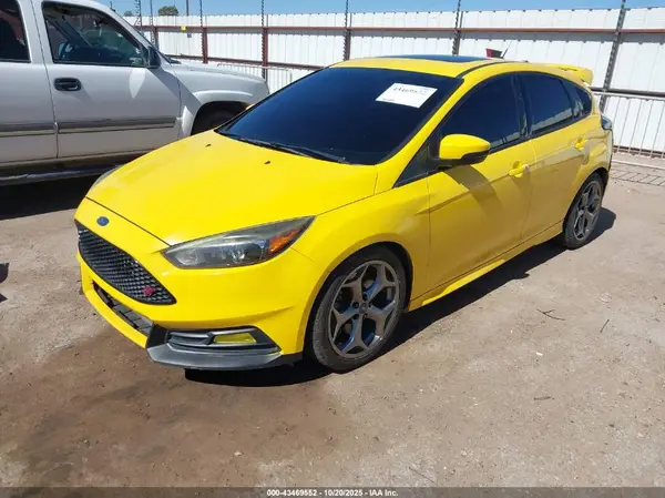 1FADP3L99HL220603 2017 FORD FOCUS ST - Image 2