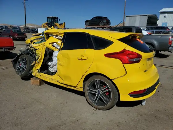 1FADP3L99HL223310 2017 FORD FOCUS - Image 2