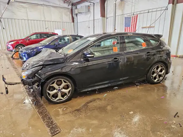 1FADP3L99HL245324 2017 FORD FOCUS - Image 1