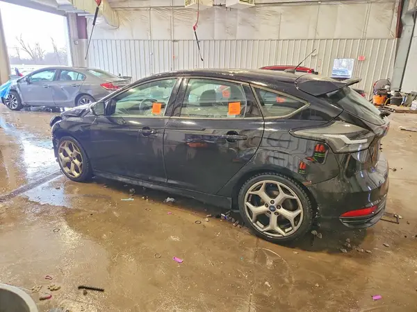 1FADP3L99HL245324 2017 FORD FOCUS - Image 2