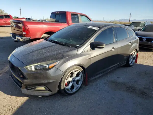 1FADP3L99HL246117 2017 FORD FOCUS - Image 1