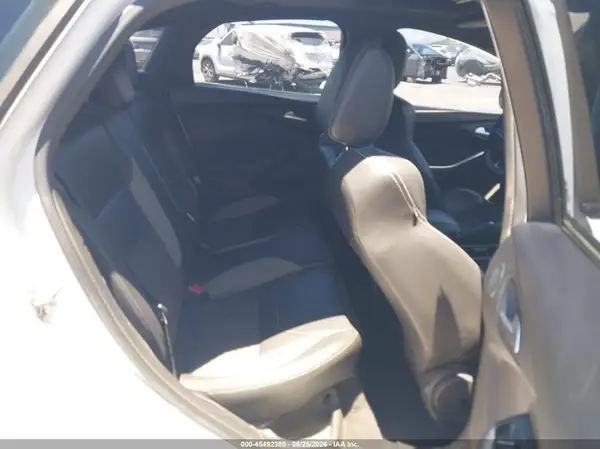 1FADP3L99HL260602 2017 FORD FOCUS ST - Image 8