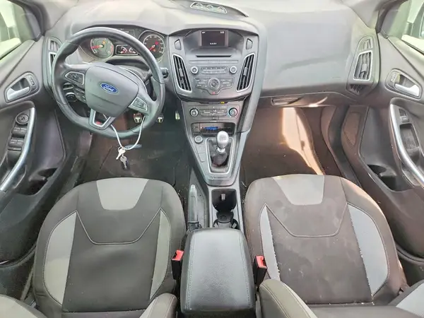 1FADP3L99HL292661 2017 FORD FOCUS - Image 8