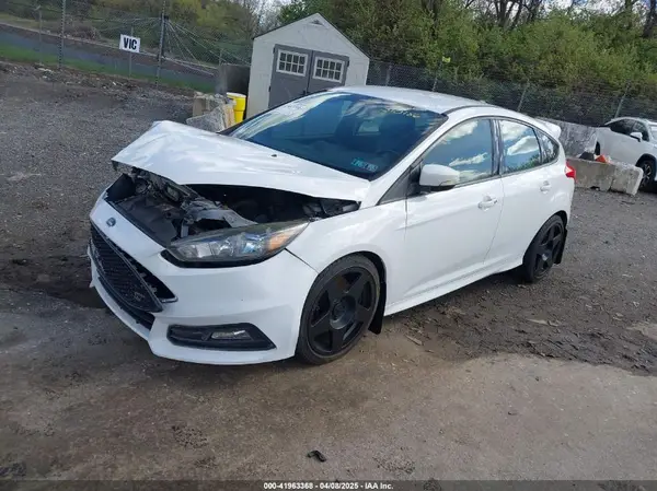 1FADP3L99HL310186 2017 FORD FOCUS - Image 2