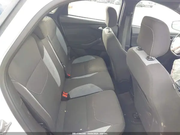 1FADP3L99HL310186 2017 FORD FOCUS - Image 8