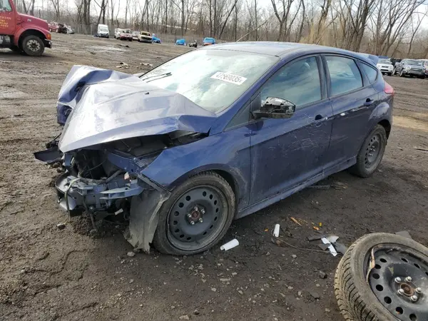 1FADP3L99HL326601 2017 FORD FOCUS - Image 1