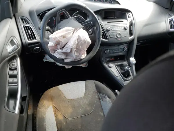 1FADP3L99HL326601 2017 FORD FOCUS - Image 8