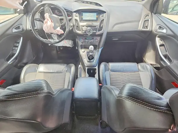 1FADP3L99HL348789 2017 FORD FOCUS - Image 8