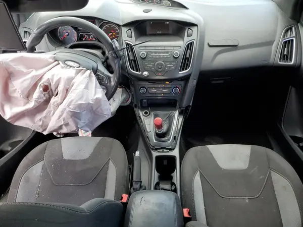 1FADP3L99JL219859 2018 FORD FOCUS - Image 8