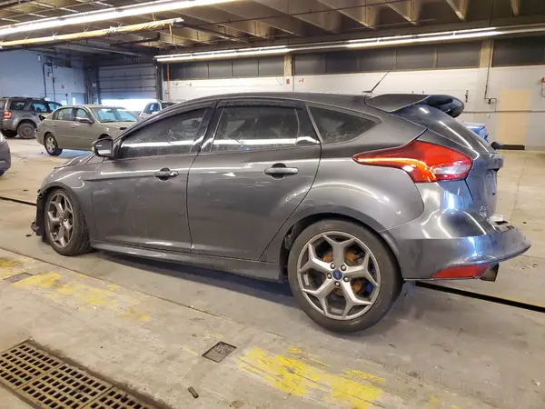 1FADP3L99JL282007 2018 FORD FOCUS - Image 2