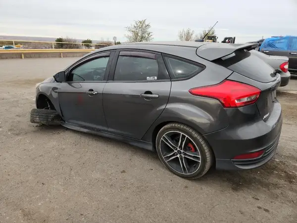 1FADP3L9XGL225159 2016 FORD FOCUS - Image 2