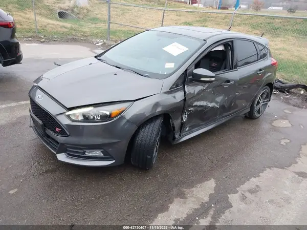1FADP3L9XGL253365 2016 FORD FOCUS ST - Image 2
