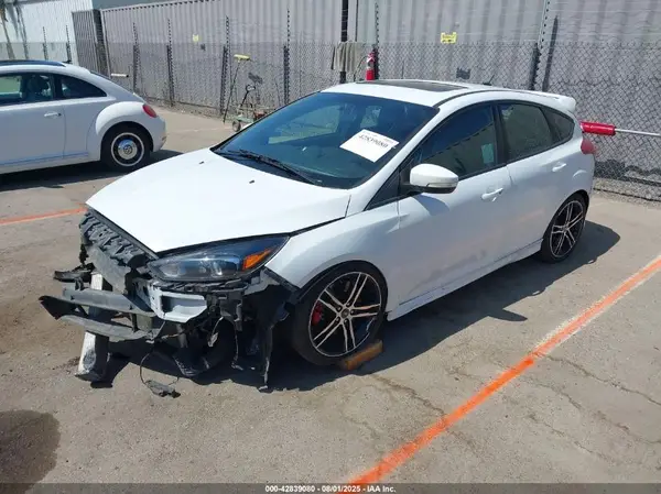 1FADP3L9XGL297558 2016 FORD FOCUS ST - Image 2