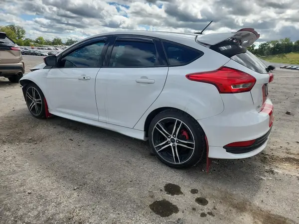 1FADP3L9XGL379855 2016 FORD FOCUS - Image 2