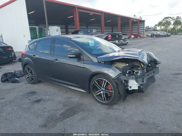 1FADP3L9XGL389785 2016 FORD FOCUS ST - Image 1