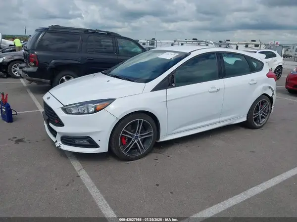 1FADP3L9XHL205222 2017 FORD FOCUS ST - Image 2