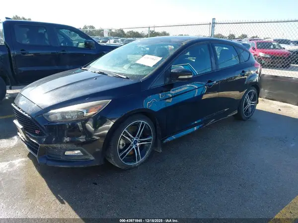 1FADP3L9XHL307734 2017 FORD FOCUS ST - Image 2