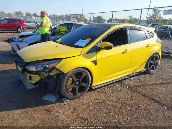 1FADP3L9XHL313193 2017 FORD FOCUS ST - Image 2